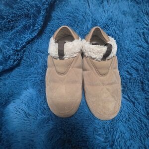 Teva ReEmber Plushed Loafers Size W10